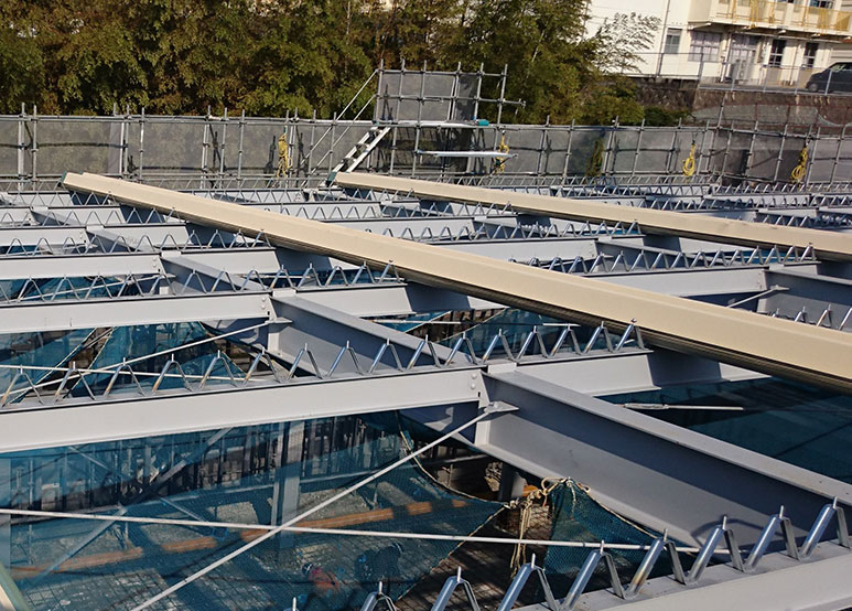 啓成 作業現場の様子